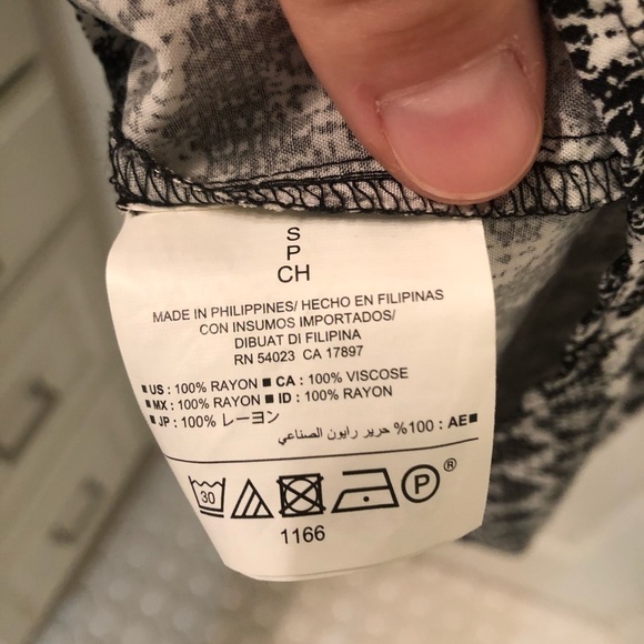 2/$15 Old Navy - Printed Dress - Picture 6 of 6